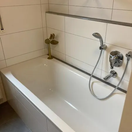 Central 65Qm Grosse Terrasse-Kueche-Netflix Appartement *